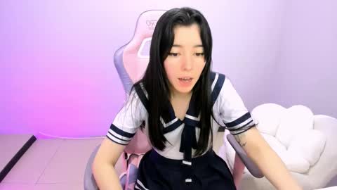 Snapshot of ailee_kawaii chatting on 10.15.25 Ailee Hyuga online show from 10.15.25