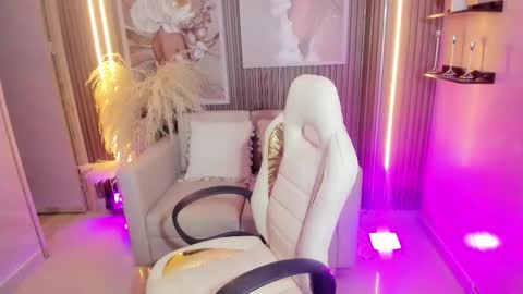   online show from 01.10.26