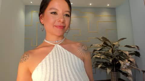 Snapshot of aileenvega chatting on 01.21.25 AILEEN VEGA online show from 01.21.25