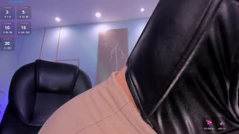 Snapshot of aileenvega chatting on 02.20.25 AILEEN VEGA online show from 02.20.25