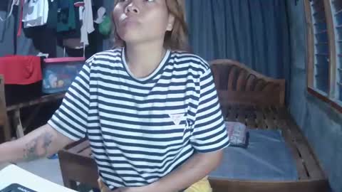 Snapshot of ailenefuckdaddy69 chatting on 02.28.25 ailenefuckdaddy69 online show from 02.28.25