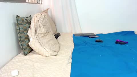 Snapshot of ain_forgge chatting on 09.16.25 IAN online show from 09.16.25