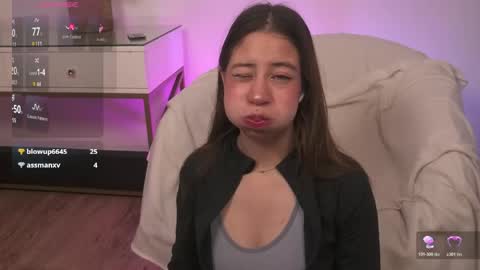 Snapshot of airi_pierce chatting on 05.23.26 Airi online show from 05.23.26