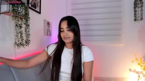 Aisha online show from 02.06.26