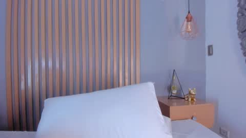 Aisha online show from 10.29.25