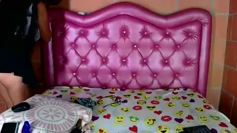 aisha koswell3 online show from 09.28.25