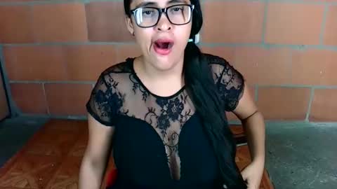 aisha koswell3 online show from 02.15.26