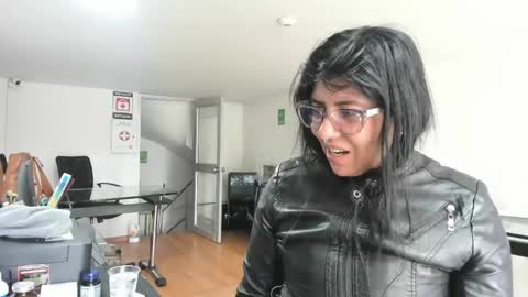 Snapshot of aisha_latina chatting on 05.22.26 Katie online show from 05.22.26
