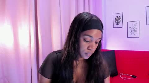 Snapshot of aisha_w10 chatting on 09.27.25 Aisha online show from 09.27.25