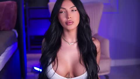 Maddy online show from 09.12.25