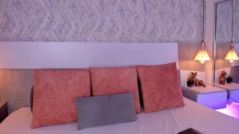 Aisha online show from 03.06.25