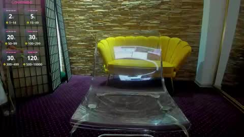 Snapshot of aisharouhi chatting on 10.24.25 Aisha online show from 10.24.25