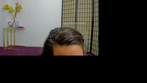 Aisha online show from 04.06.26