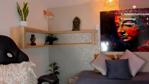 Snapshot of aitana_baker_ chatting on 05.20.26 little aitana online show from 05.20.26