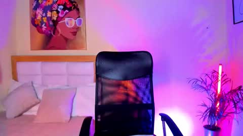 Aitana Brown online show from 02.13.26