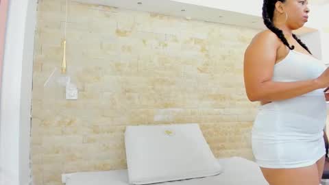  AITANA online show from 02.25.26