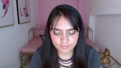 Snapshot of aitana_gomezz chatting on 05.20.26 Aitana online show from 05.20.26
