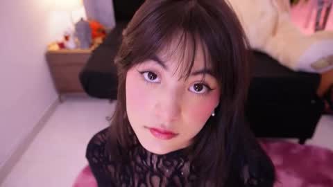 Aitana Jhons online show from 10.26.25