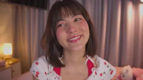 Snapshot of aitana_jhons chatting on 07.17.26 Aitana Jhons online show from 07.17.26