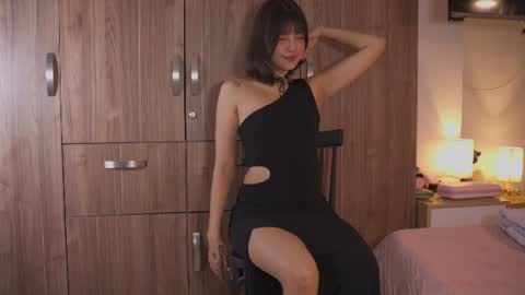 Snapshot of aitana_jhons chatting on 07.18.26 Aitana Jhons online show from 07.18.26