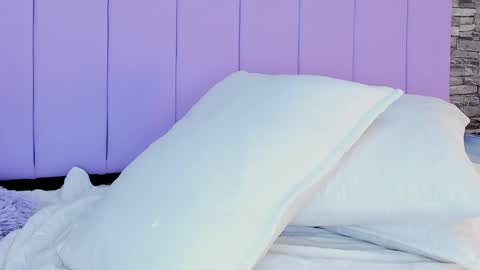 Snapshot of aixa_hill1 chatting on 02.17.25 online show from 02.17.25