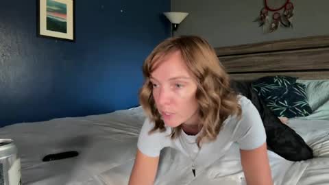 AJ online show from 08.08.26