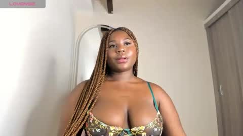 Snapshot of akanecox chatting on 11.16.25 akane online show from 11.16.25