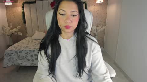 Luna online show from 12.10.24