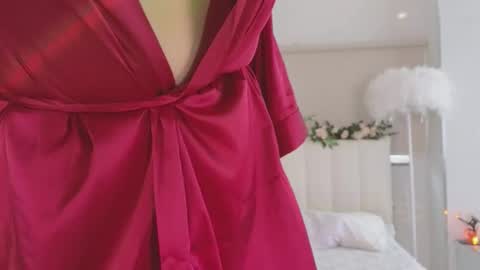 akina_star online show from 11.22.25