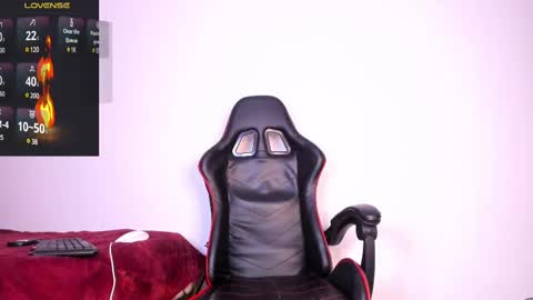 Snapshot of akira_tattoo chatting on 02.11.25 Akira online show from 02.11.25