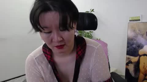 Snapshot of akira_xx chatting on 11.09.25 Akira online show from 11.09.25