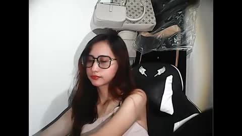 Snapshot of akira_z101 chatting on 12.26.24 akira_z101 online show from 12.26.24