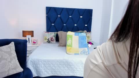 Akira online show from 10.04.25