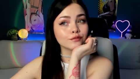 Snapshot of akirakatsu chatting on 01.04.25 Akira online show from 01.04.25