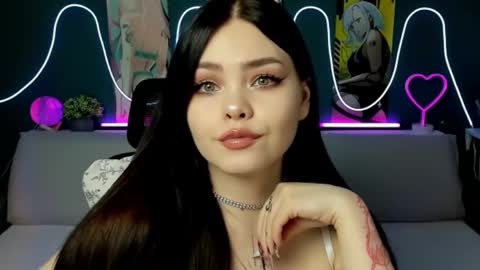 Snapshot of akirakatsu chatting on 03.07.25 Akira online show from 03.07.25