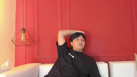 Akonholls online show from 03.30.26