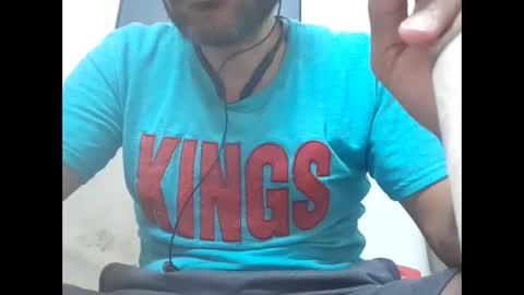 Brown arab man online show from 10.12.25