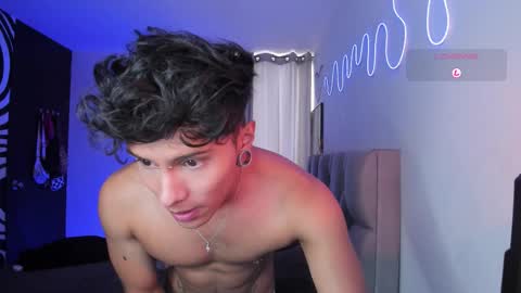 Snapshot of ala_ha_ chatting on 11.24.25 Ander uwu online show from 11.24.25