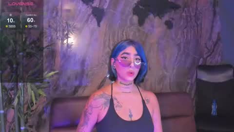 ALAHIA online show from 12.18.25