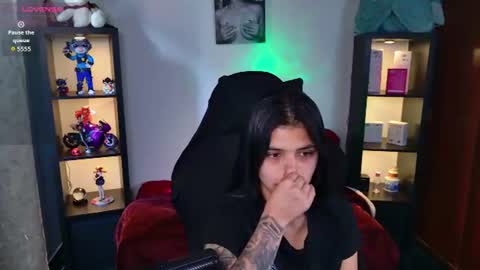 Snapshot of alaia_asuka chatting on 07.18.26 Alaia online show from 07.18.26