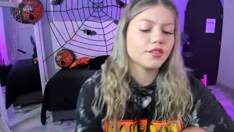 Alaia online show from 10.09.25