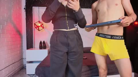 Snapshot of alaia_liam chatting on 12.07.24 alaia_liam online show from 12.07.24