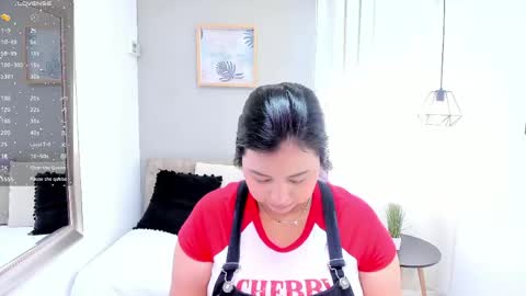     online show from 05.06.26