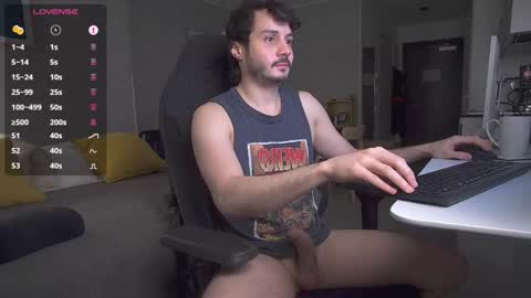 Snapshot of alakazam208 chatting on 09.19.25 Maxi online show from 09.19.25