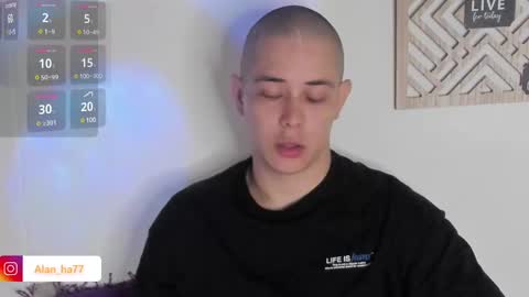 Snapshot of alan_hadid1 chatting on 12.02.24 Alan Hadid online show from 12.02.24