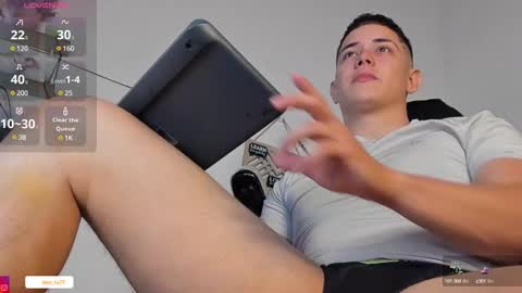 Snapshot of alan_hadid1 chatting on 03.09.25 Alan Hadid online show from 03.09.25