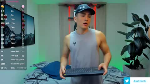 Alan  Kevin can we reach 100 thumbs up please guys  online show from 12.20.25