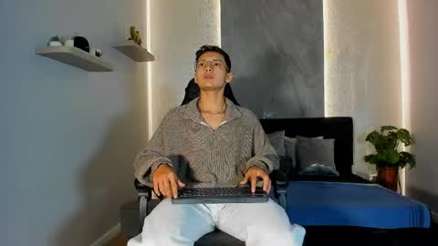 Snapshot of alan_salazar chatting on 05.24.26 alan_salazar online show from 05.24.26