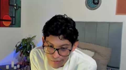 Alan and Criss - WE JUST FRIENDS WITH BENEFITS BOTH VERS online show from 10.19.25