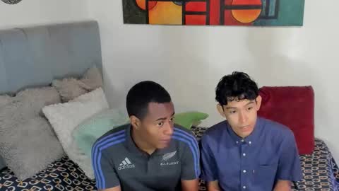 Alan and Criss - WE JUST FRIENDS WITH BENEFITS BOTH VERS online show from 01.08.26